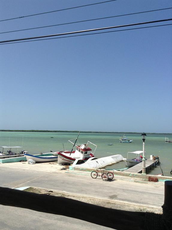 Hotel Villa De Pescadores Rio Lagartos Bagian luar foto