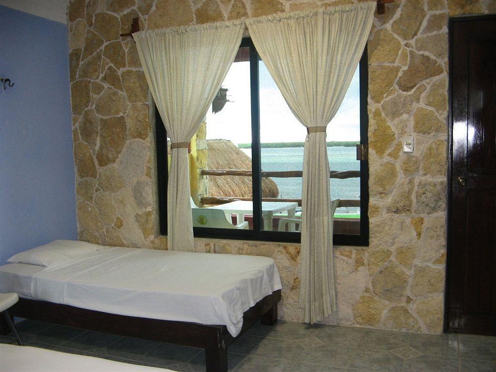 Hotel Villa De Pescadores Rio Lagartos Bagian luar foto