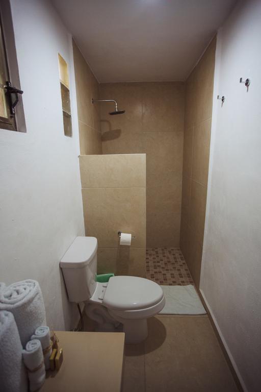Hotel Villa De Pescadores Rio Lagartos Bagian luar foto