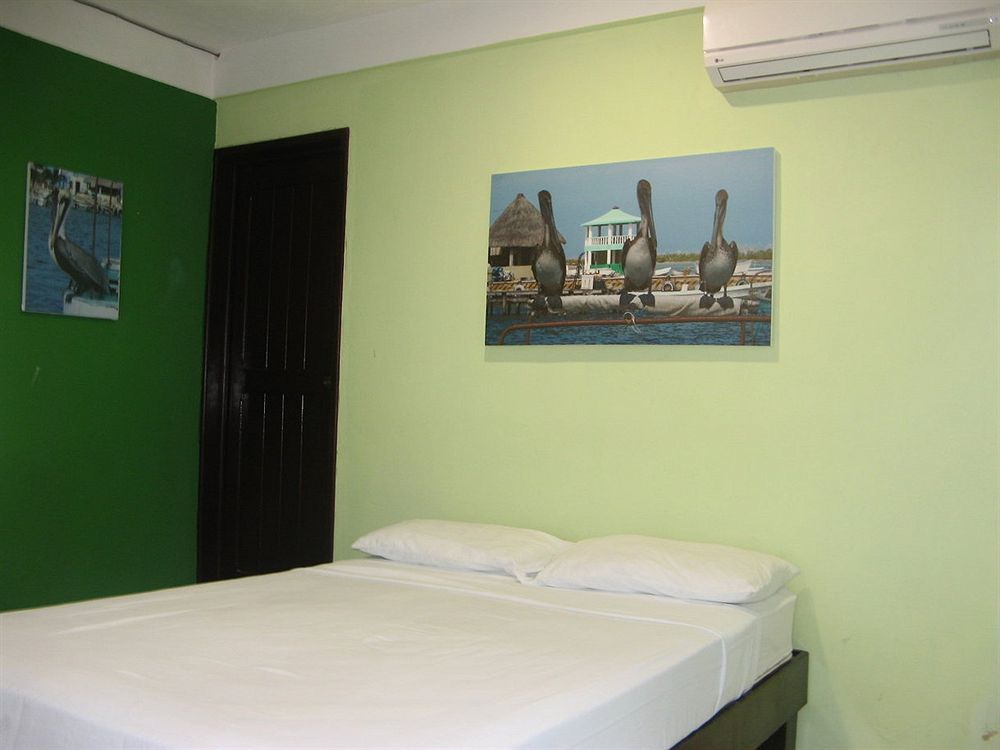 Hotel Villa De Pescadores Rio Lagartos Bagian luar foto