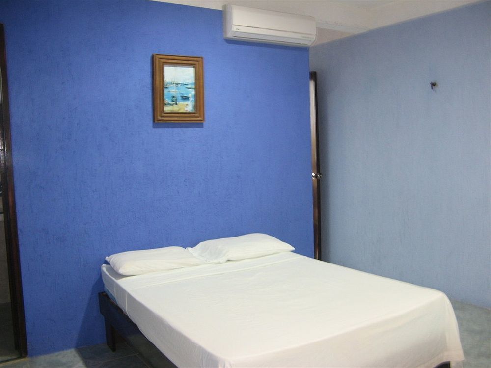 Hotel Villa De Pescadores Rio Lagartos Bagian luar foto