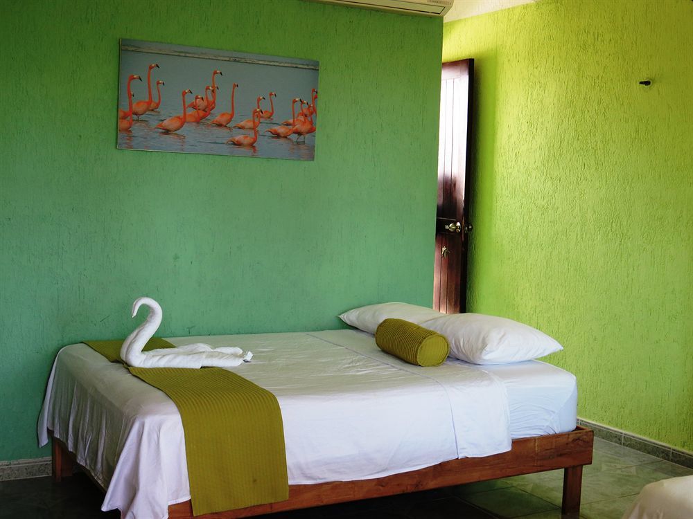 Hotel Villa De Pescadores Rio Lagartos Bagian luar foto