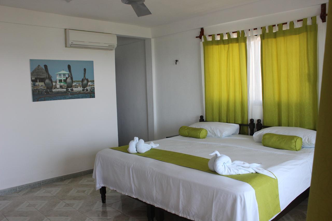 Hotel Villa De Pescadores Rio Lagartos Bagian luar foto
