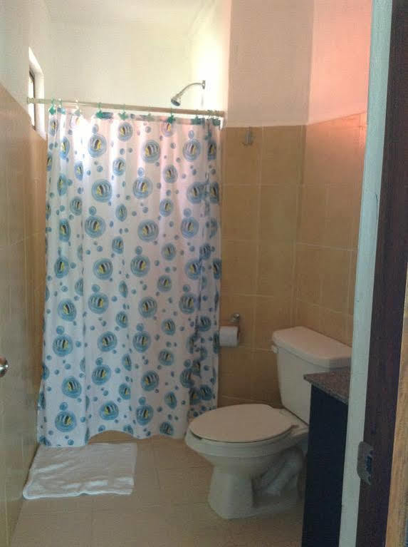 Hotel Villa De Pescadores Rio Lagartos Bagian luar foto